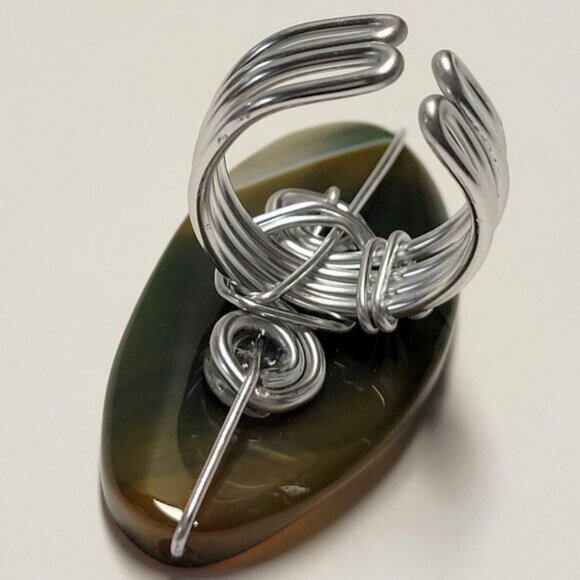 Green Agate Ring Adjustable Band Handmade Semi Precious Ring- Unique ! - Picture 8 of 9